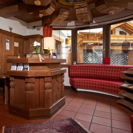 Hotel Am Hof-3
